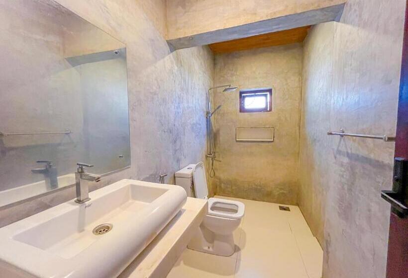 Habitación Cuádruple Estándar, Agastyā