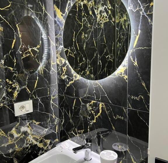 اتاق لوکس با بالکن, Comfort