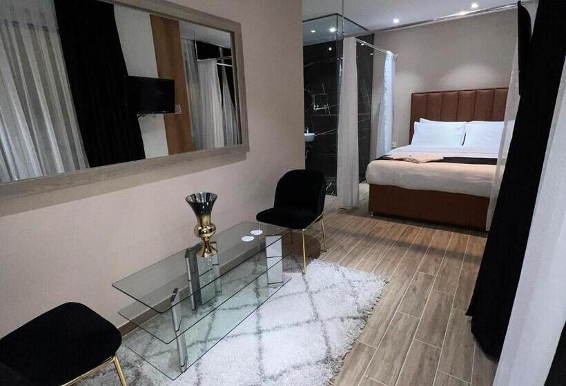 اتاق لوکس با بالکن, Comfort