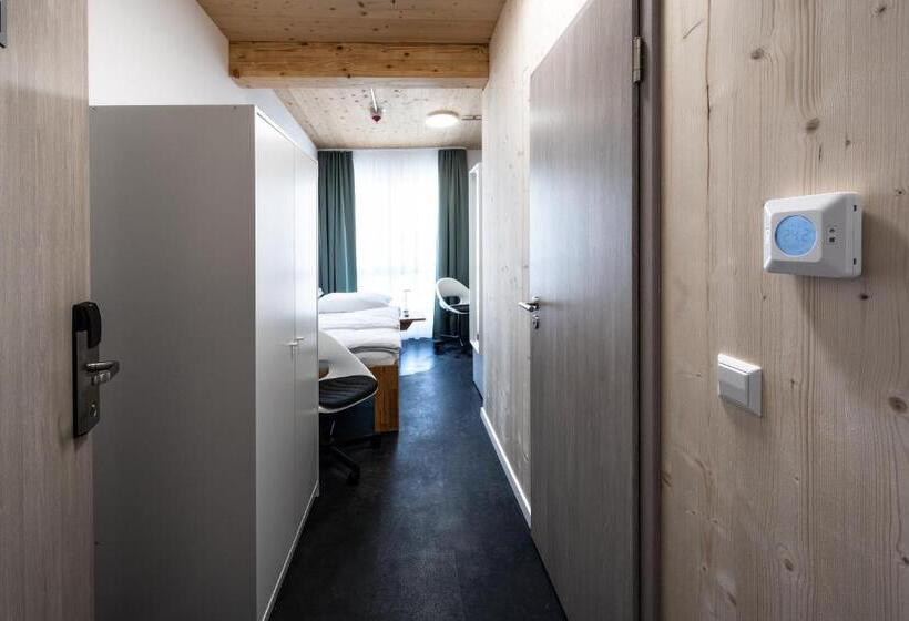 חדר סטנדרט יחיד, Boardinghouselandau