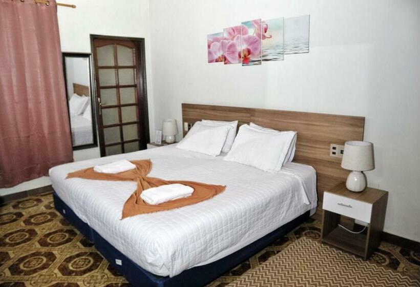 اتاق لوکس, El Nogal Casa