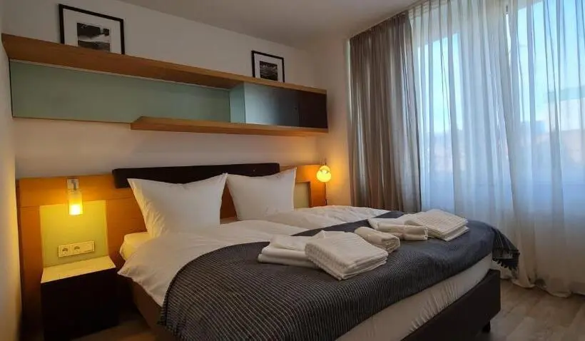 Economy Room