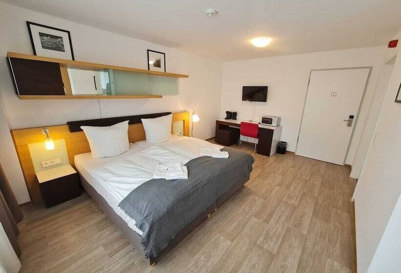 اتاق لوکس, Check Inn Hotels   Offenbach