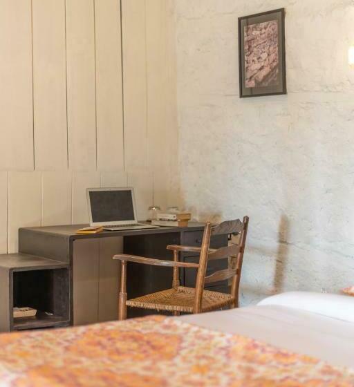 スタンダードルーム, Seclude Shimla, Taraview