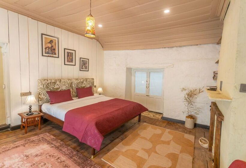 スタンダードルーム, Seclude Shimla, Taraview