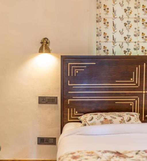 スタンダードルーム, Seclude Shimla, Taraview