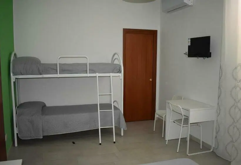 スタンダード４人部屋, B&b Da Zio Peppe