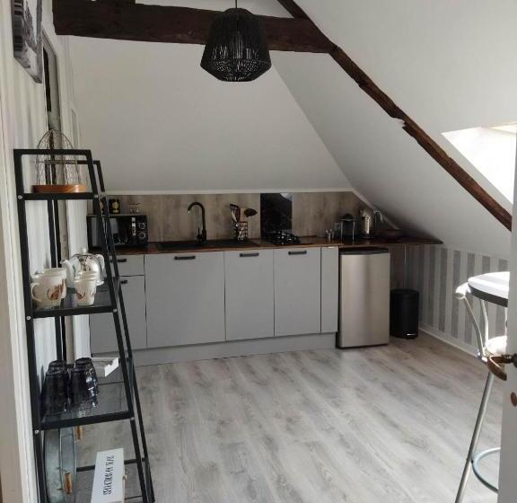 غرفة عائلية, La Menardière L Appart