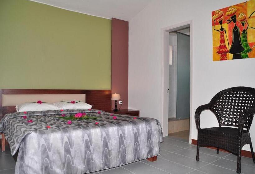 استودیوی استاندارد, Casa Florida Hotel & Spa