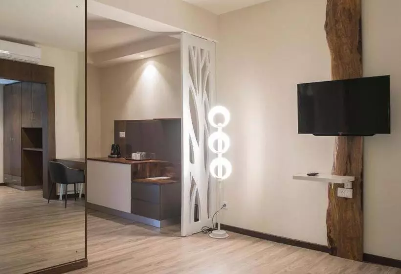 سوییت لوکس, Casa Florida Hotel & Spa