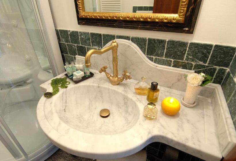 غرفة قياسية, Abbadia San Giorgio