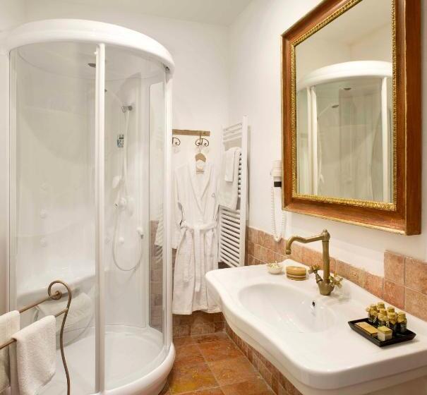 غرفة سوبيريور سرير كينج, Abbadia San Giorgio