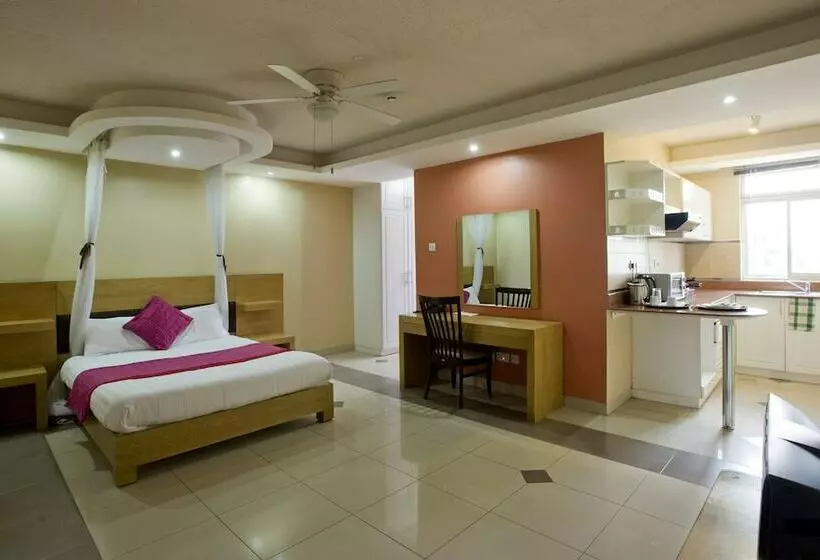 استودیو ساده, Afrique Suites