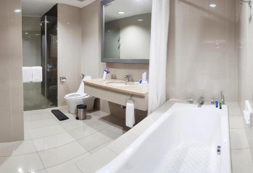 Президентский Люкс, Aston Purwokerto Hotel & Conference Center
