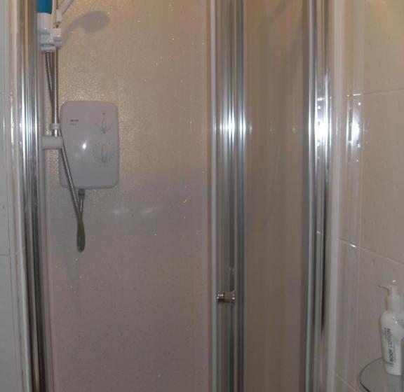 Quarto Familiar, Beeches