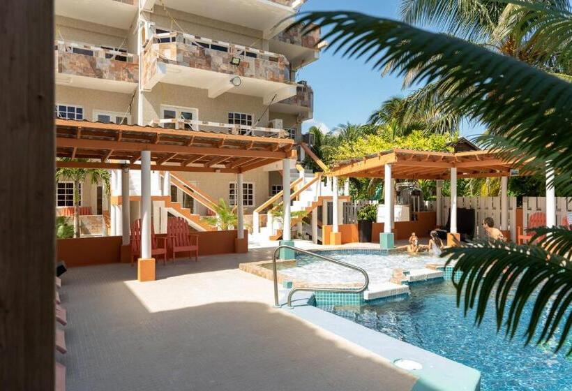 标准间带游泳池, Island Magic Beach Resort