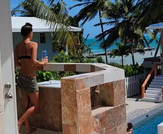 キングサイズベッドのスタンダードルーム, Island Magic Beach Resort