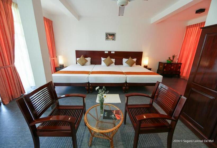 חדר דלוקס, Marina Bentota