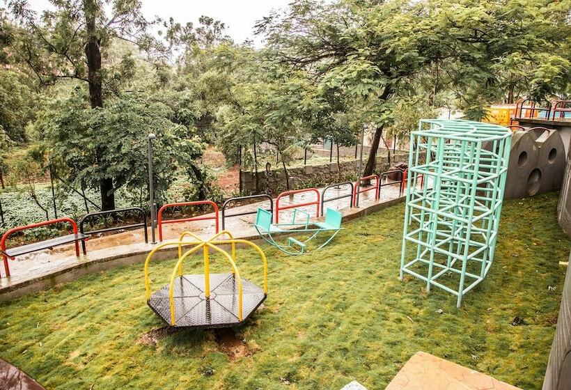 غرفة سوبيريور, Millennium Park