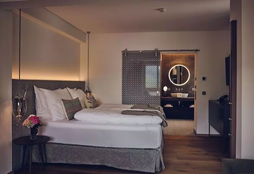 レイクビュースタンダードルーム, Seehotel Grundlsee