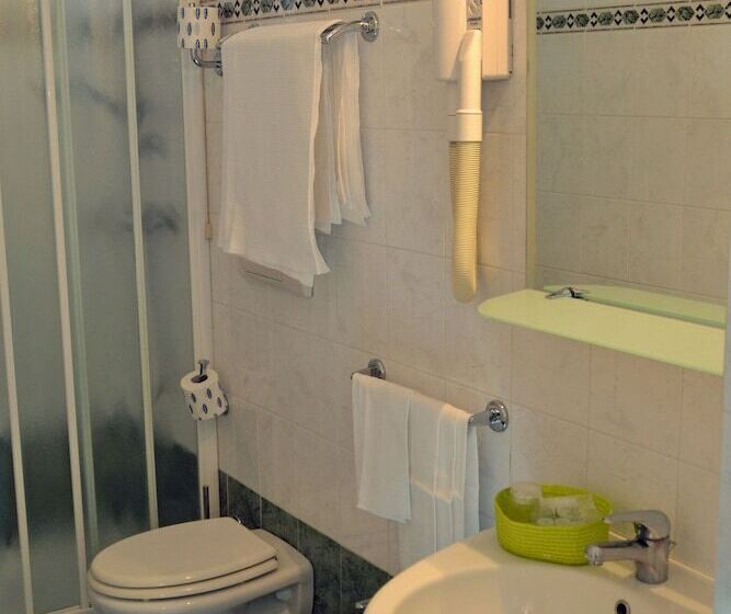 اتاق استاندارد چهار تخته, Soggiorno Athena