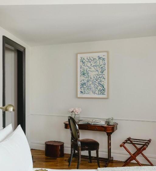 标准工作室, The Ned Nomad