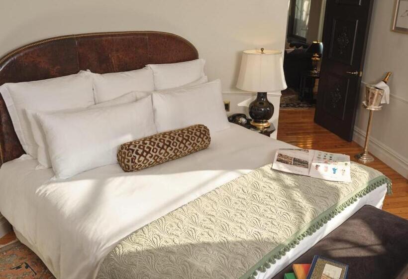 适合残疾人士使用的套间, The Ned Nomad