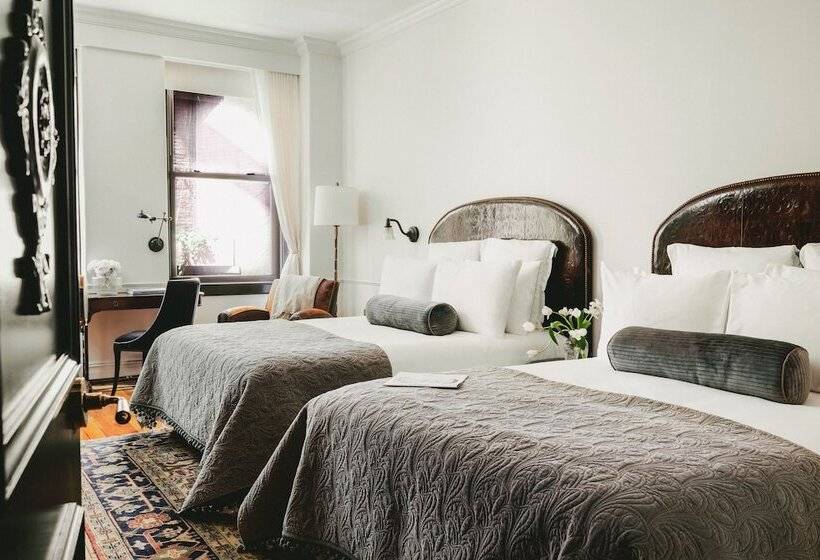 家庭间, The Ned Nomad