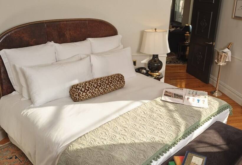 适合残疾人士使用的套间, The Ned Nomad