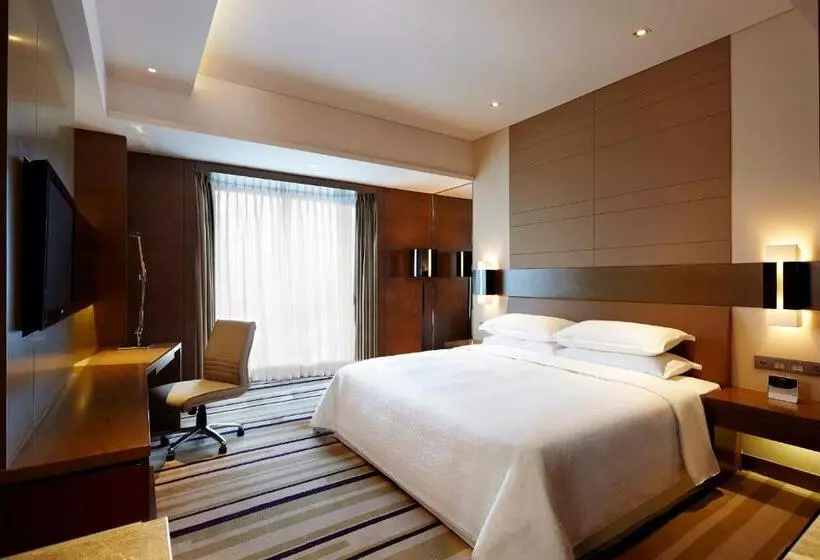 キングサイズベッドのスーペリアルーム, The Qube Hotel Yangzhou