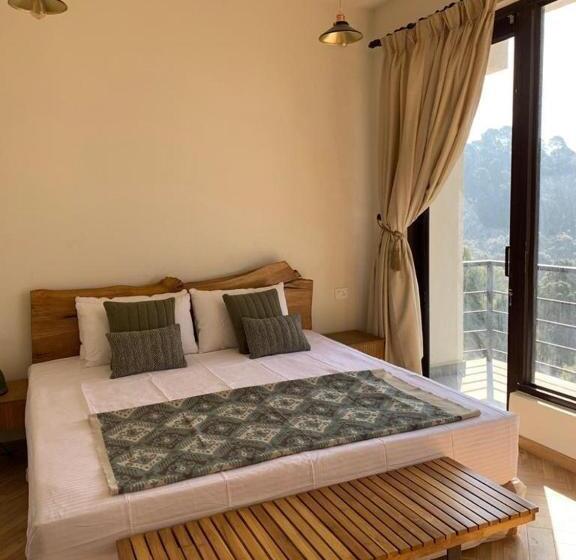 Quarto Estandar com Sacada, Blusalzz Escapade Resort Lansdowne