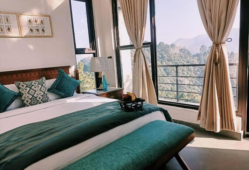 발코니가 있는 스위트, Blusalzz Escapade Resort Lansdowne