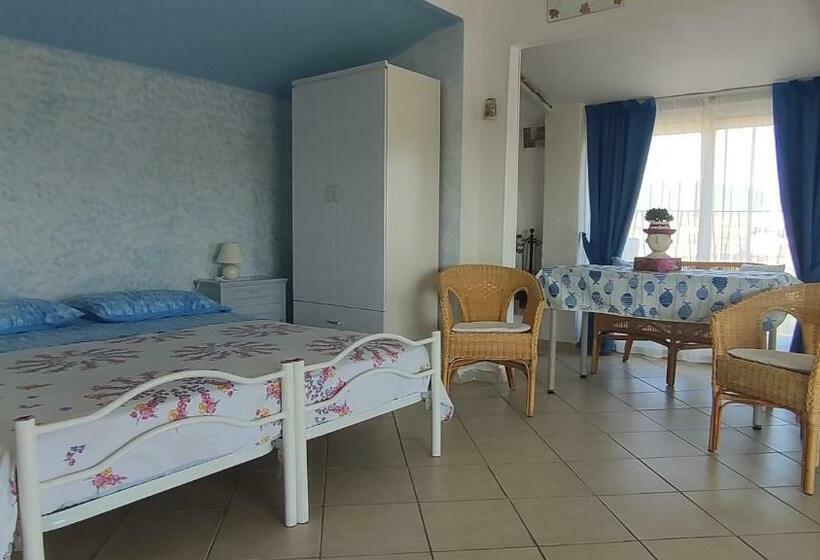 اتاق استاندارد با تراس, Suite Cielazzurro