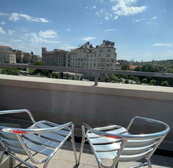 استودیو استاندارد با تراس, Camille Apartmanhouse