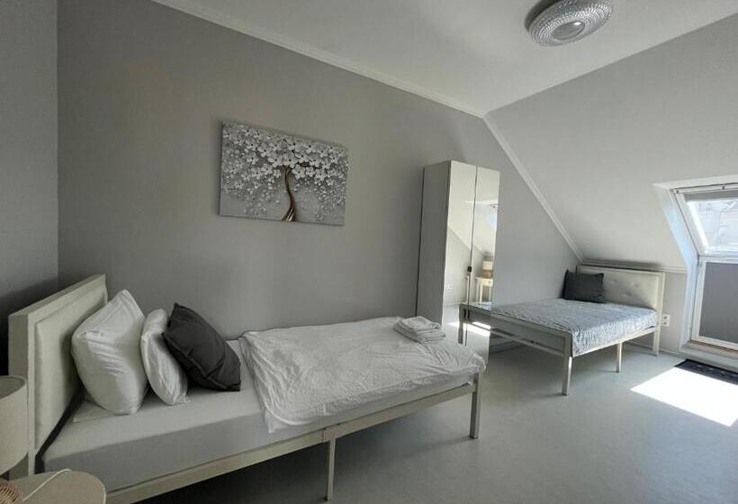 Estúdio standard com Terraço, Camille Apartmanhouse