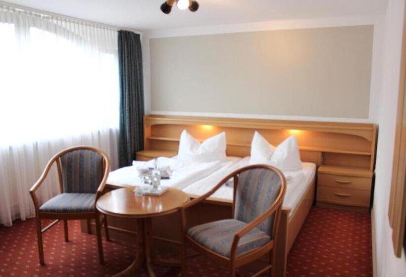 标准房带园景, Seerose Bad Malente