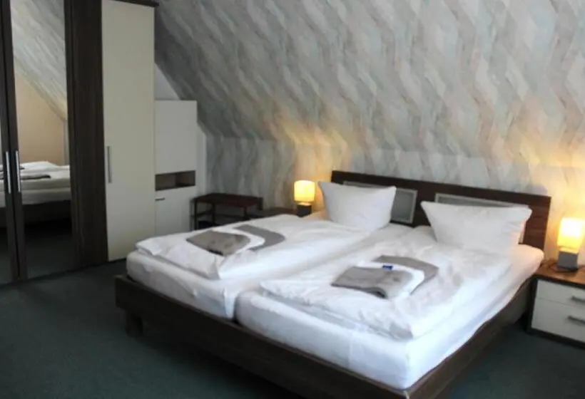 1 Bedroom Apartment Lake View, Seerose Bad Malente