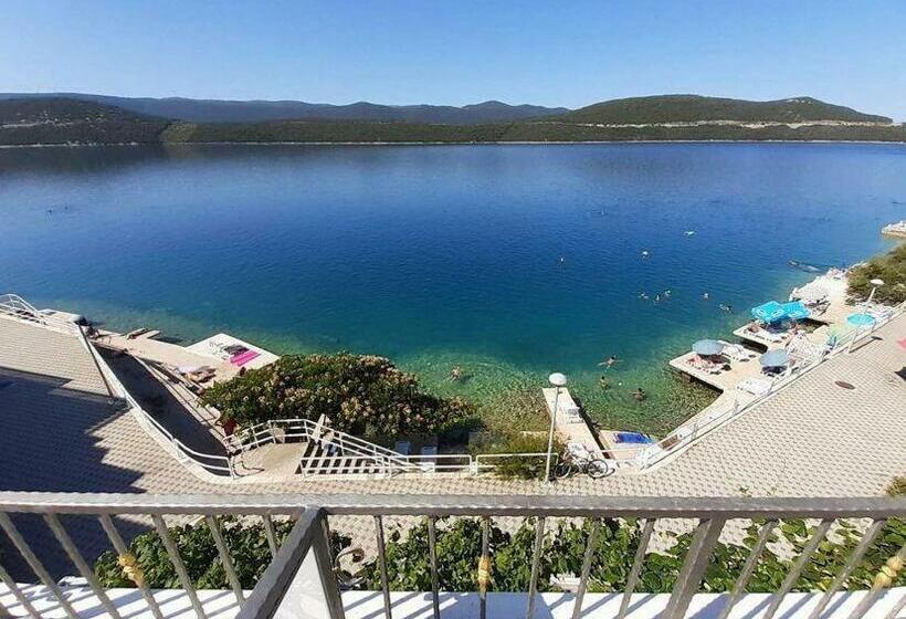 اتاق استاندارد چهار تخته, Apartments Villa Glavinić