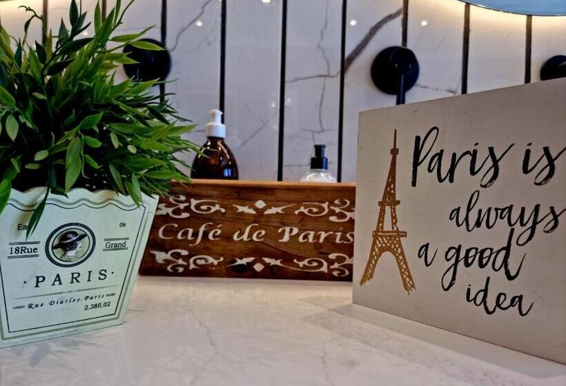 Люкс Кровать Кинг, Pjure Wellness Retreat & Spa