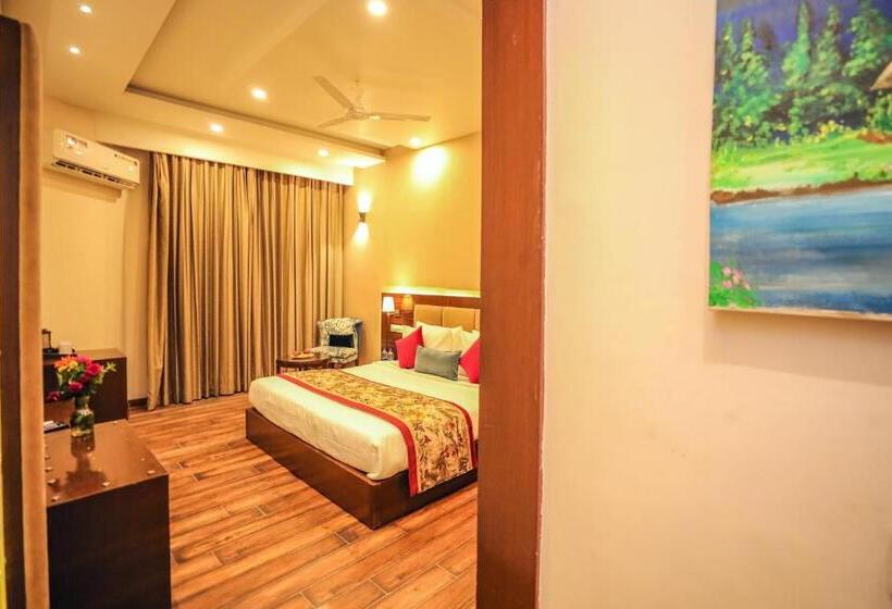 이그제큐티브 룸, Regenta Resort Exotica Dharamshala On Hilltop