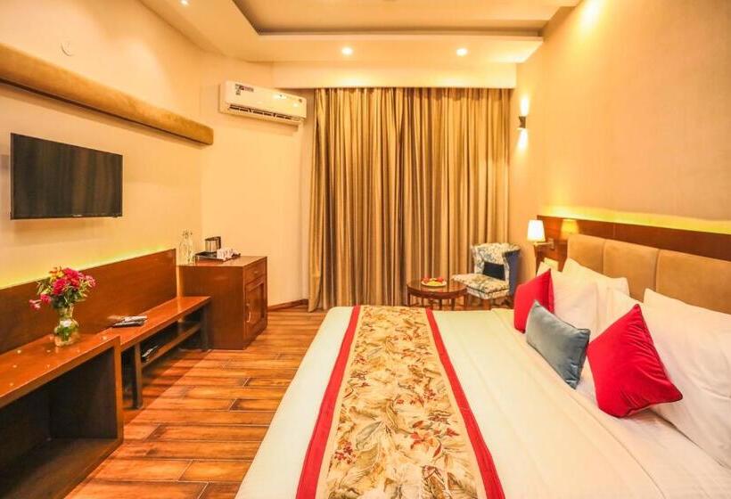 اتاق اجرایی, Regenta Resort Exotica Dharamshala On Hilltop