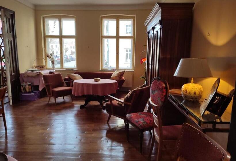 Апартаменты 1 Спальня, Spurensucher Quartier