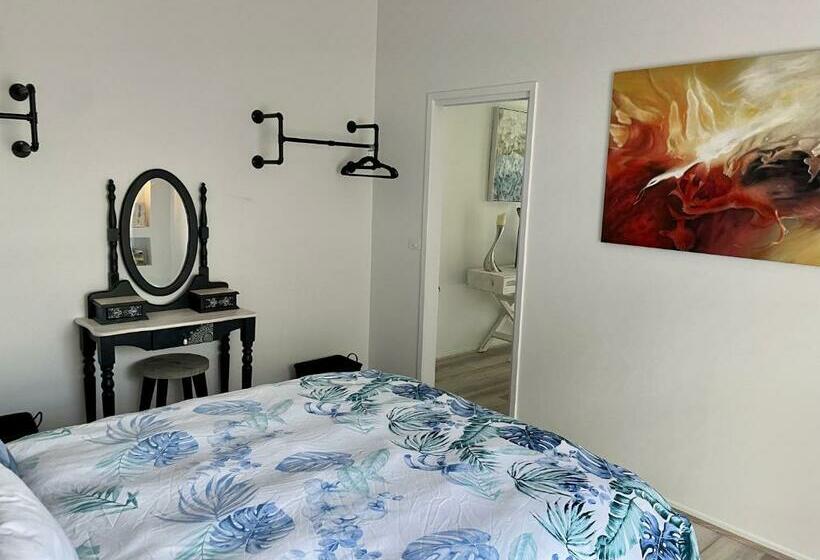 فيلا غرفتين نوم, Farm Stay Maple Cottage At Wilindi Estate