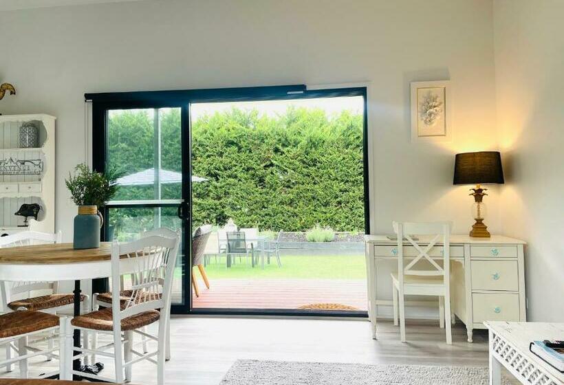 فيلا غرفتين نوم, Farm Stay Maple Cottage At Wilindi Estate