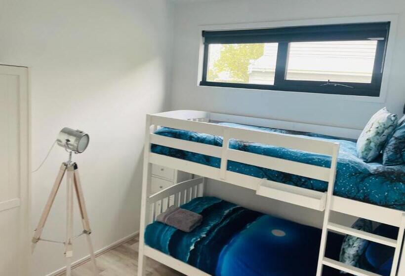 فيلا غرفتين نوم, Farm Stay Maple Cottage At Wilindi Estate