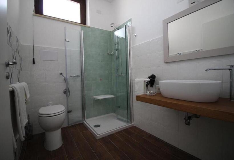 Номер Стандарт Адаптированный для Инвалидов, Stella Marina Paestum