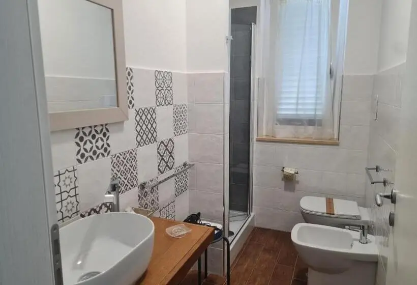 Standard Neljän Hengen Huone, Stella Marina Paestum