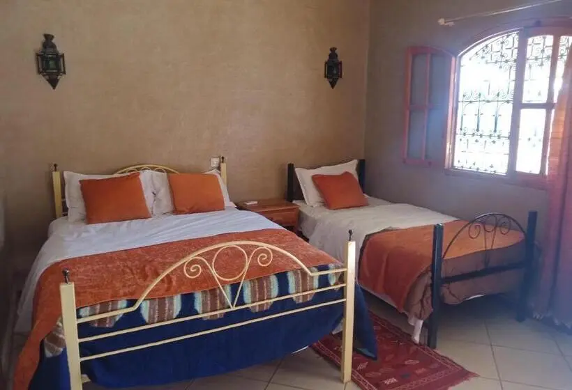 اتاق استاندارد سه نفره, Riad Le Petit Prince