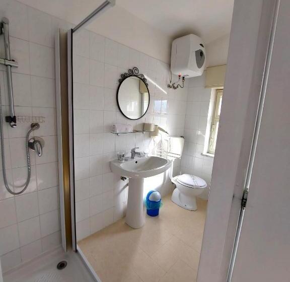 침실 1개 아파트, Villa Nadira