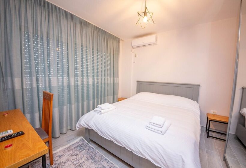 סוויטה משפחתית, Aerial Hotel & Spa